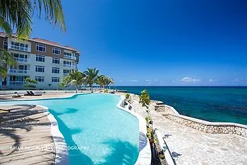 Whispering Seas Apartment Ocho Rios  Tower Isle